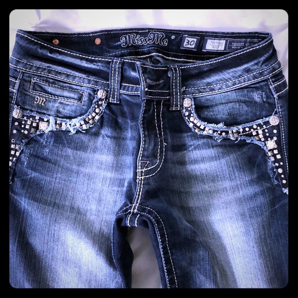 ♥️ Miss Me Bootcut Rhinestone Denim Jeans 👖♥️